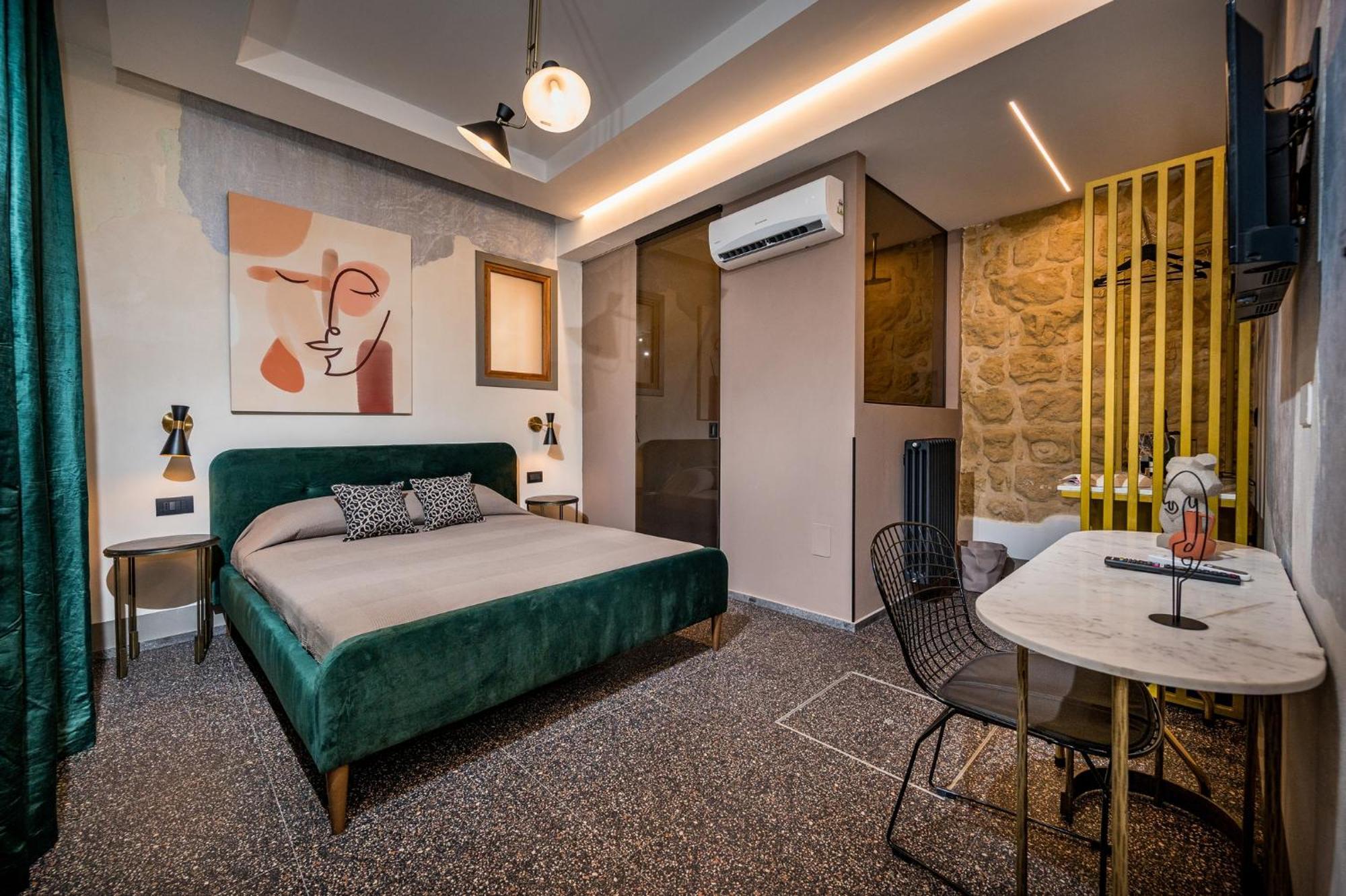 Art E Dimora - Boutique Room. 卡斯泰拉马莱 外观 照片